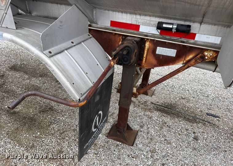 image for item EN0801 2011 Pullman Trailmobile F15S-42CI tank trailer