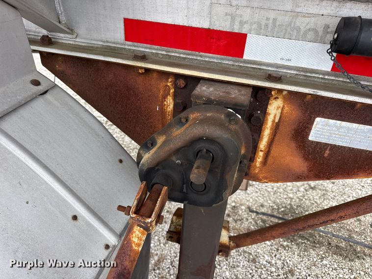 image for item EN0801 2011 Pullman Trailmobile F15S-42CI tank trailer