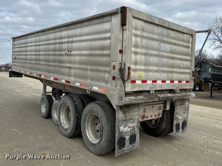 image for item EN0802 2008 Travis Body & Trailer, Inc. end dump trailer