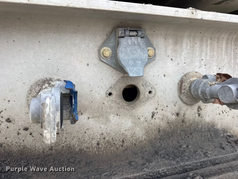 image for item EN0802 2008 Travis Body & Trailer, Inc. end dump trailer