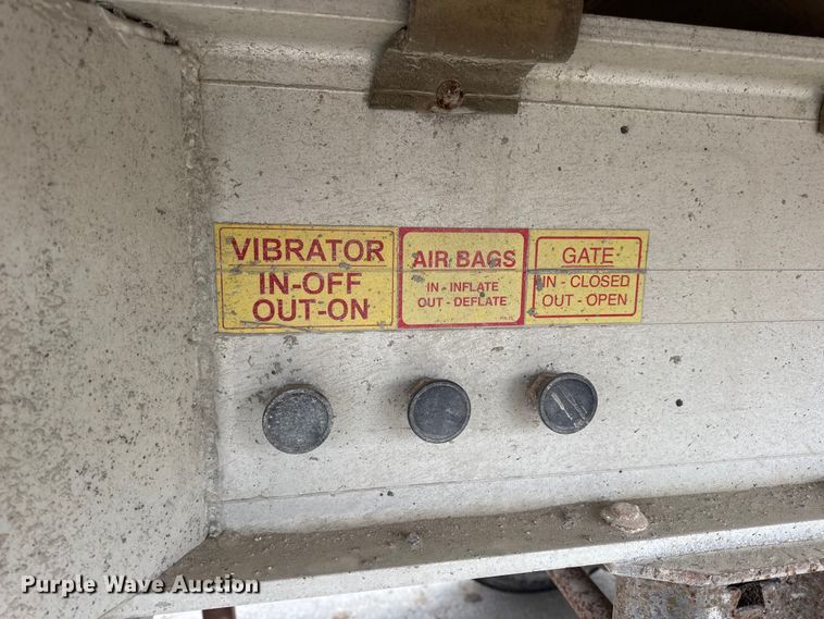 image for item EN0802 2008 Travis Body & Trailer, Inc. end dump trailer