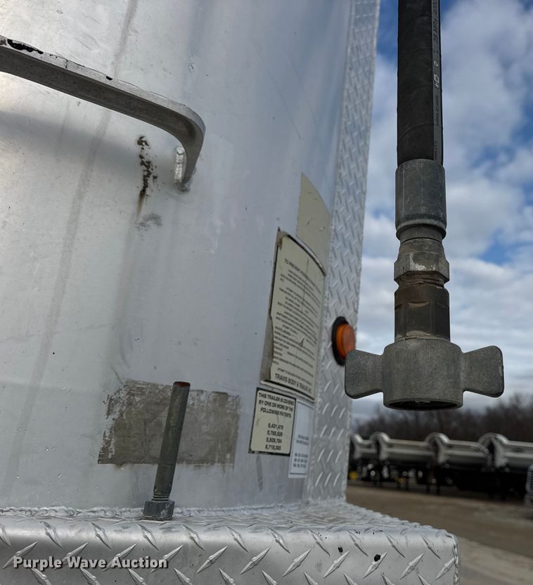 image for item EN0803 2008 Travis Body & Trailer, Inc. end dump trailer