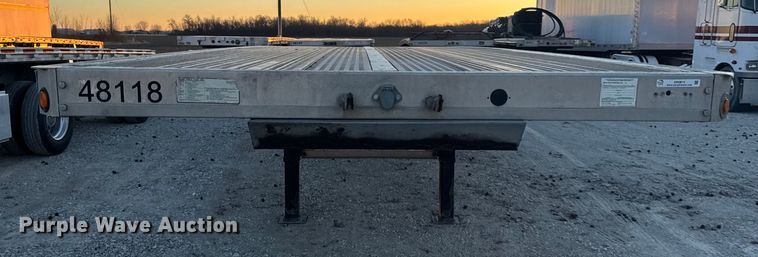 image for item EN0815 2006 Reitnouer MaxMiser flatbed trailer