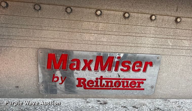 image for item EN0815 2006 Reitnouer MaxMiser flatbed trailer