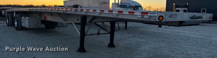 image for item EN0816 2006 Reitnouer MaxMiser flatbed trailer