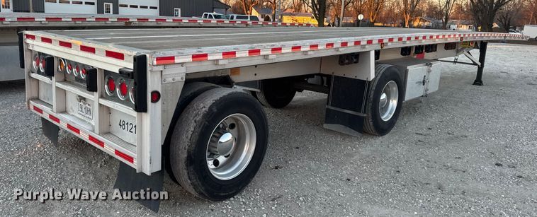 image for item EN0816 2006 Reitnouer MaxMiser flatbed trailer