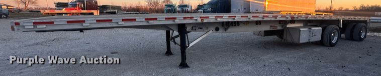 image for item EN0816 2006 Reitnouer MaxMiser flatbed trailer