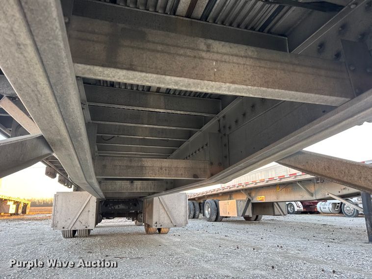 image for item EN0816 2006 Reitnouer MaxMiser flatbed trailer