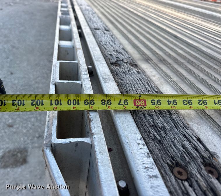 image for item EN0816 2006 Reitnouer MaxMiser flatbed trailer