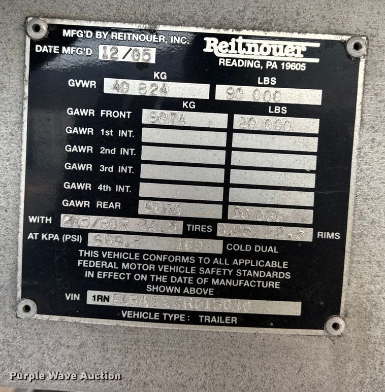 image for item EN0816 2006 Reitnouer MaxMiser flatbed trailer