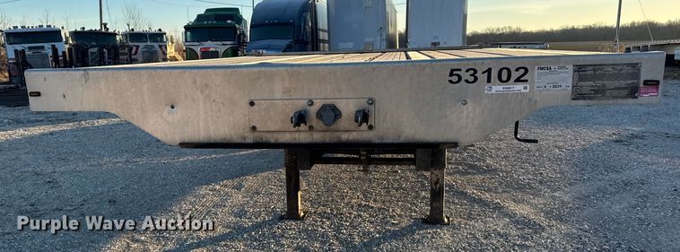 image for item EN0817 2019 Transcraft 554C drop deck trailer