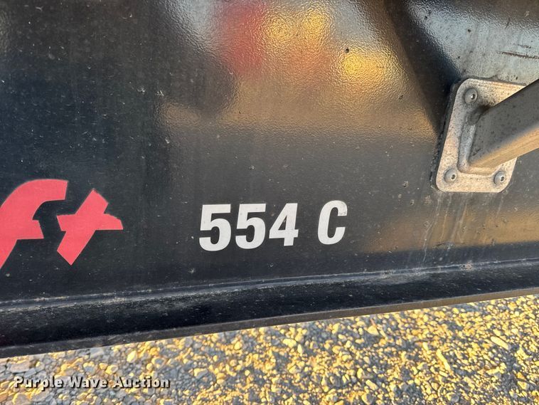 image for item EN0817 2019 Transcraft 554C drop deck trailer