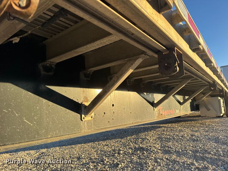 image for item EN0817 2019 Transcraft 554C drop deck trailer