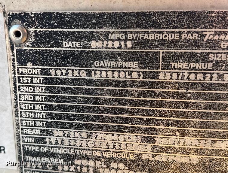 image for item EN0817 2019 Transcraft 554C drop deck trailer