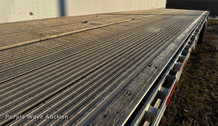 image for item EN0818 2006 Reitnouer MaxMiser flatbed trailer