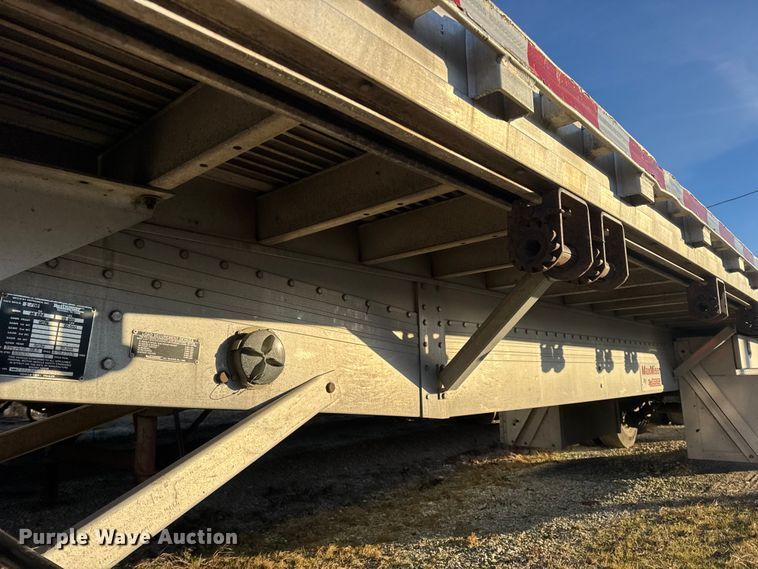 image for item EN0818 2006 Reitnouer MaxMiser flatbed trailer