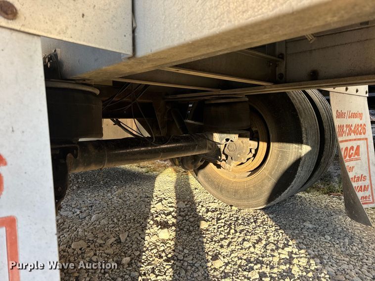 image for item EN0818 2006 Reitnouer MaxMiser flatbed trailer