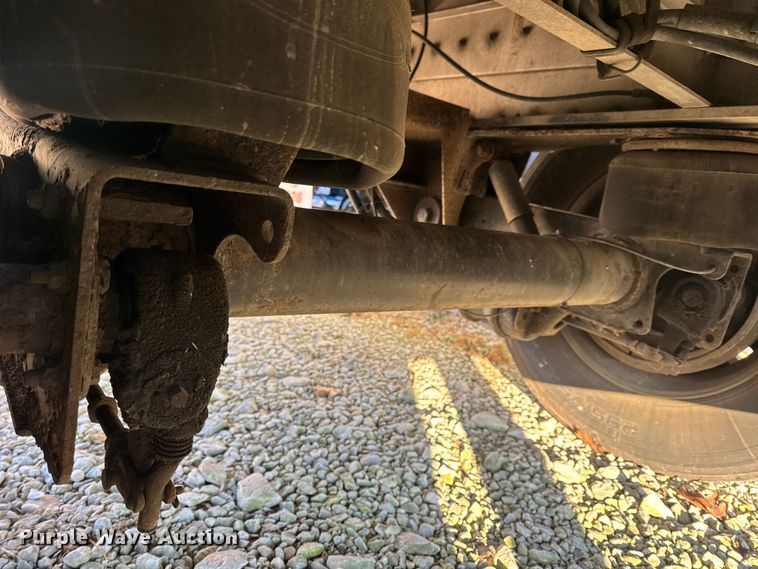 image for item EN0818 2006 Reitnouer MaxMiser flatbed trailer