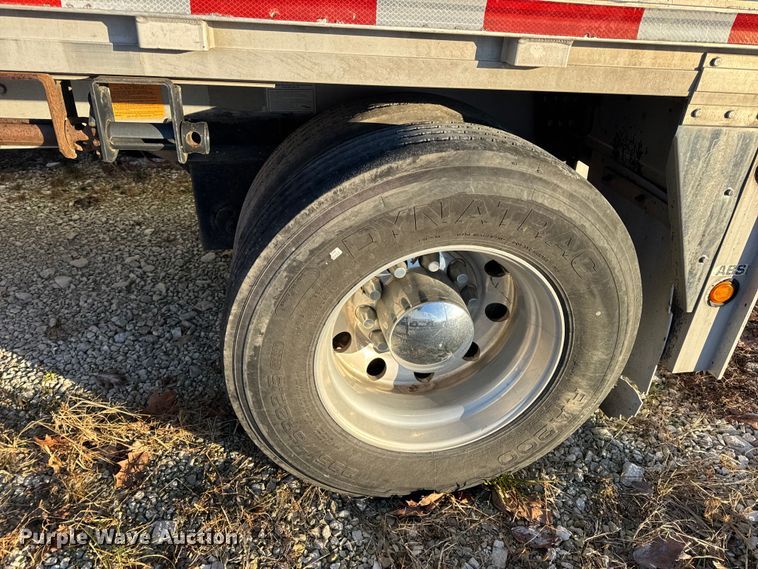 image for item EN0818 2006 Reitnouer MaxMiser flatbed trailer