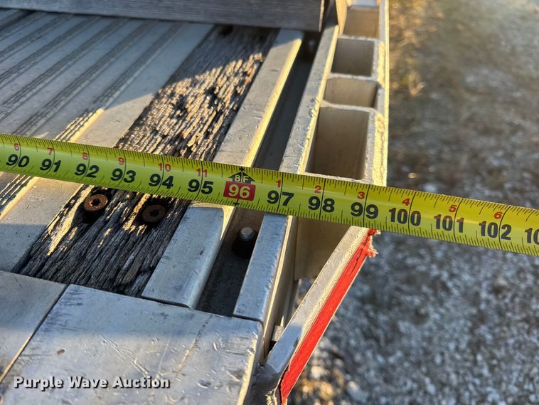 image for item EN0818 2006 Reitnouer MaxMiser flatbed trailer