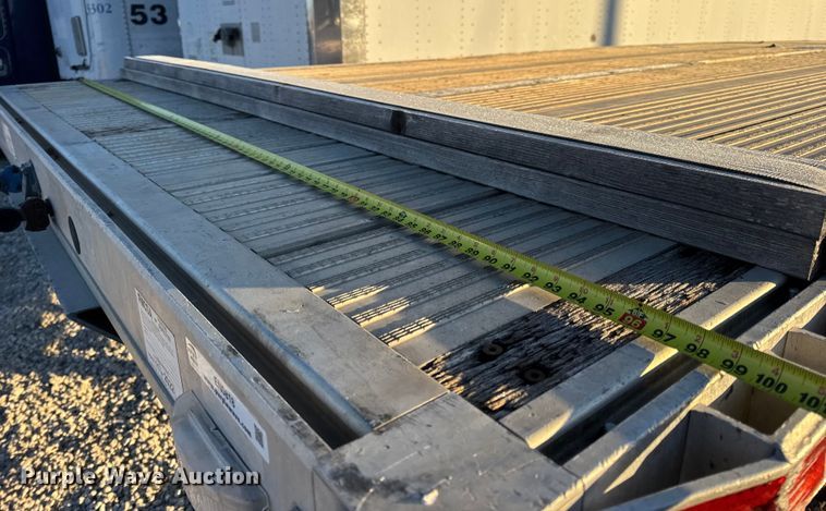 image for item EN0818 2006 Reitnouer MaxMiser flatbed trailer