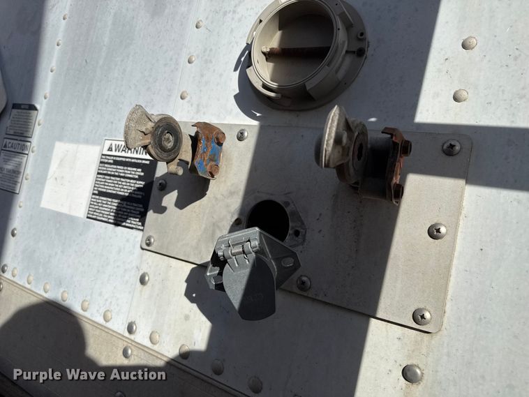 image for item EP2731 2006 Timpte grain trailer