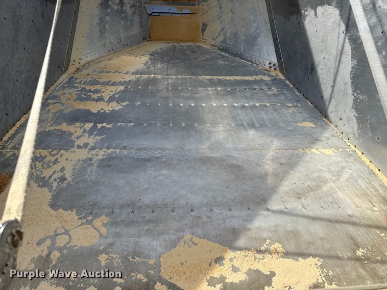 image for item EP2731 2006 Timpte grain trailer