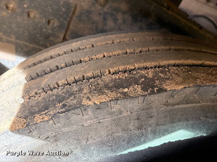 image for item EP2731 2006 Timpte grain trailer