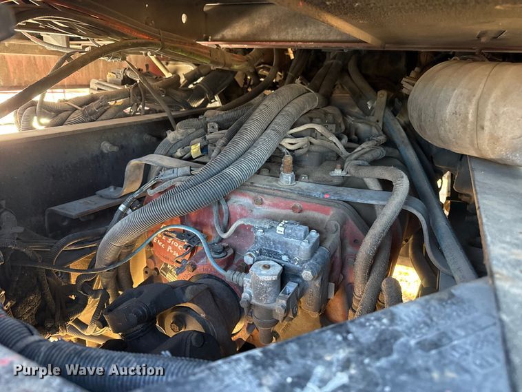 image for item EP2732 2011 Kenworth T800 semi truck