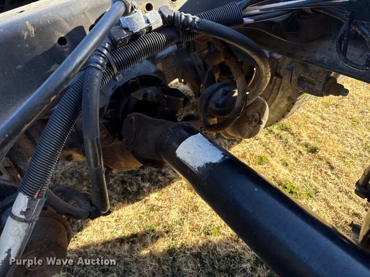 image for item EP2732 2011 Kenworth T800 semi truck