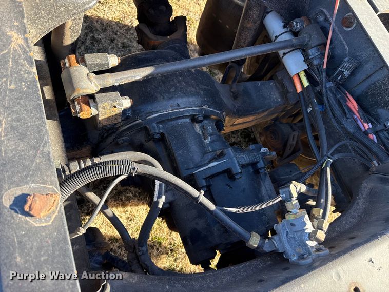 image for item EP2732 2011 Kenworth T800 semi truck