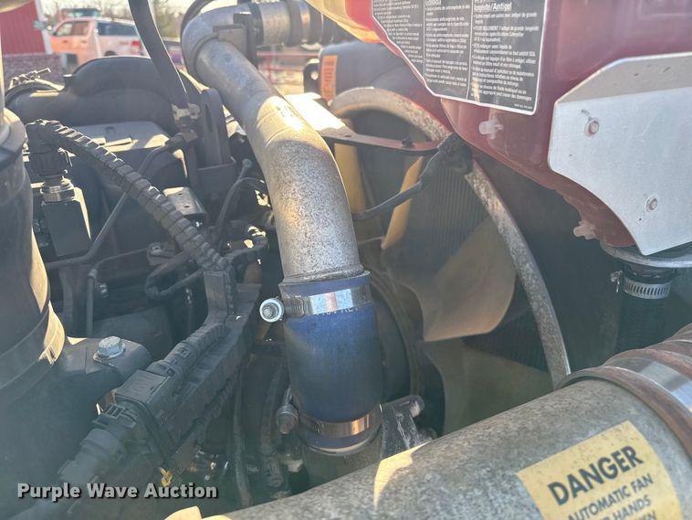 image for item EP2732 2011 Kenworth T800 semi truck