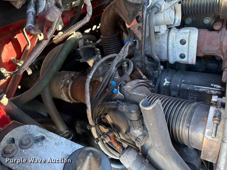 image for item EP2732 2011 Kenworth T800 semi truck