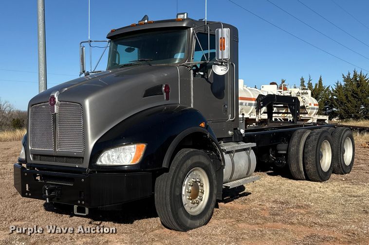 CAMIóN CHASIS 2012 KENWORTH T40