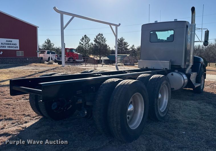CAMIóN CHASIS 2012 KENWORTH T40