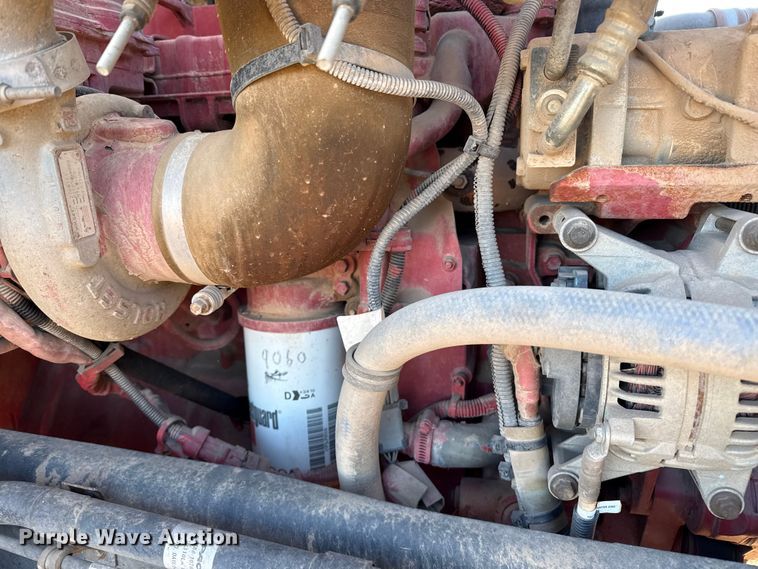 image for item EP2733 2012 Kenworth T40 truck cab and chassis