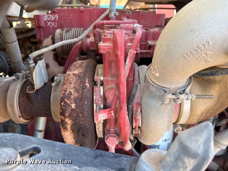 image for item EP2733 2012 Kenworth T40 truck cab and chassis