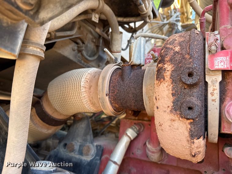 image for item EP2733 2012 Kenworth T40 truck cab and chassis