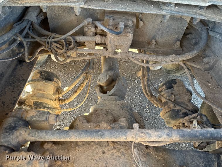 image for item EP2755 2013 Kenworth T660 semi truck