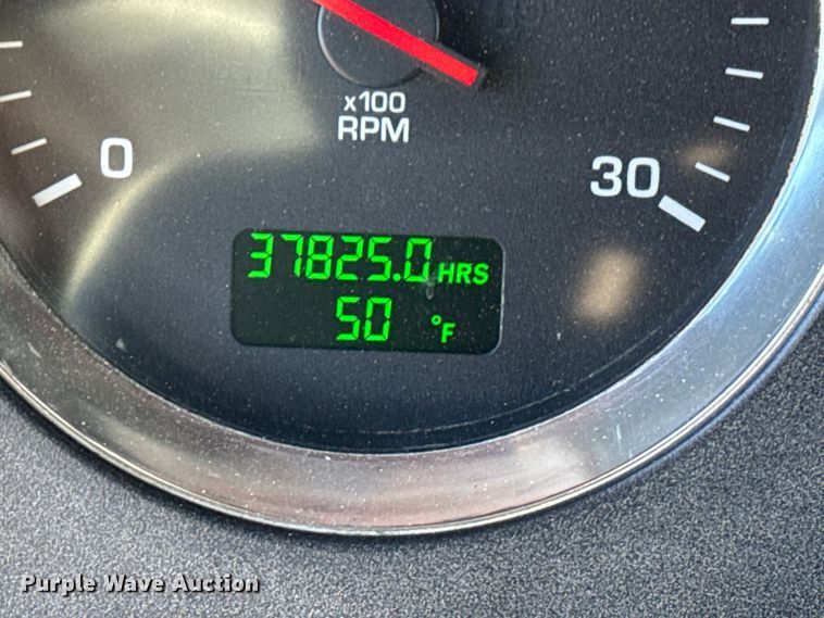 image for item EP2755 2013 Kenworth T660 semi truck