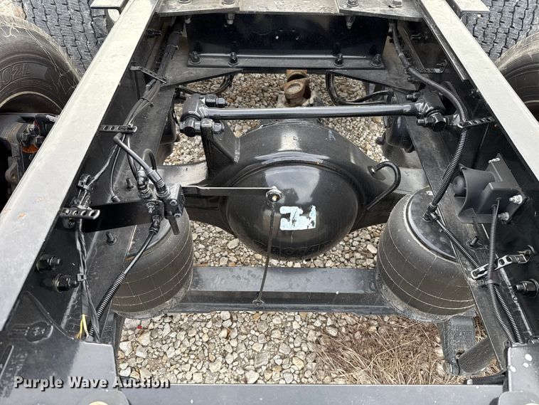 image for item ES5508 2020 Kenworth T680 semi truck