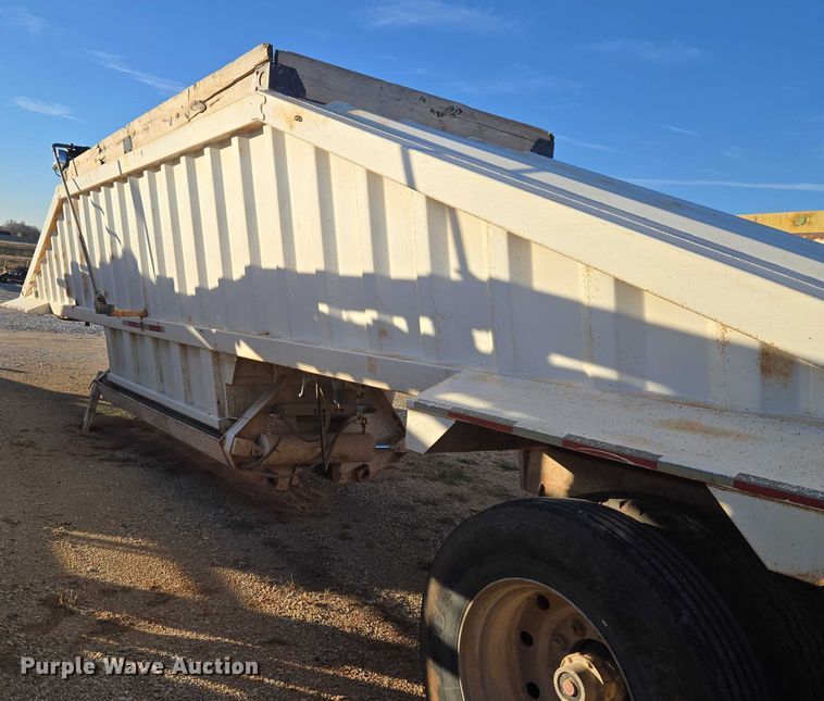 image for item ET5437 1999 CPS SBD210 bottom dump trailer