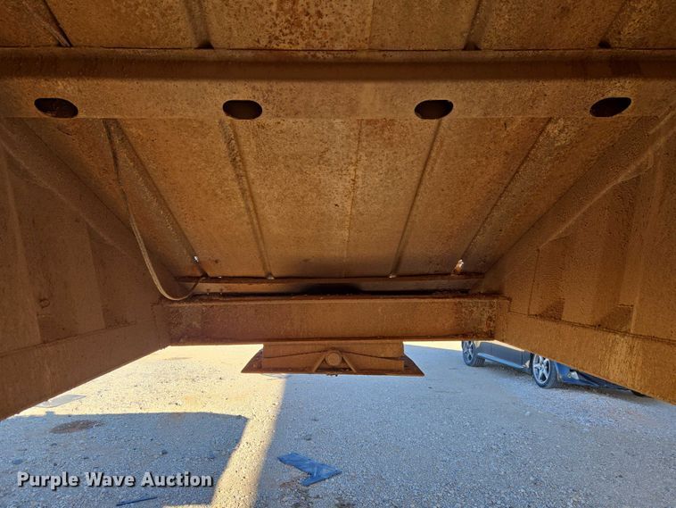 image for item ET5438 2008 Construction Trailer Specialist, INC. BDT40 bottom dump trailer