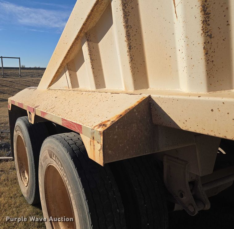 image for item ET5438 2008 Construction Trailer Specialist, INC. BDT40 bottom dump trailer