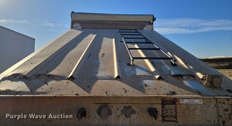 image for item ET5438 2008 Construction Trailer Specialist, INC. BDT40 bottom dump trailer