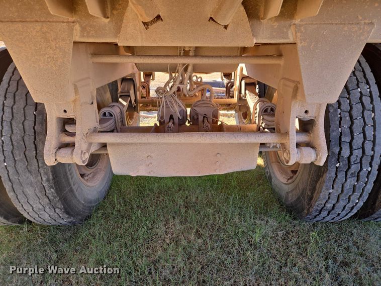 image for item ET5438 2008 Construction Trailer Specialist, INC. BDT40 bottom dump trailer