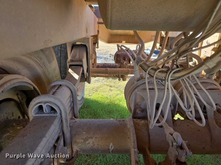 image for item ET5438 2008 Construction Trailer Specialist, INC. BDT40 bottom dump trailer