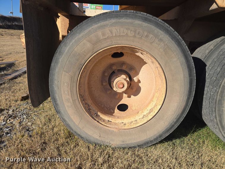 image for item ET5438 2008 Construction Trailer Specialist, INC. BDT40 bottom dump trailer