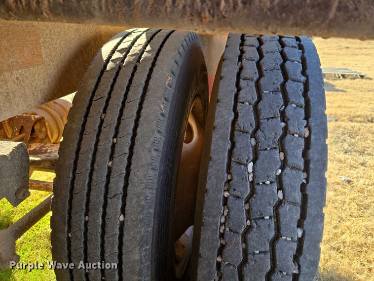 image for item ET5438 2008 Construction Trailer Specialist, INC. BDT40 bottom dump trailer