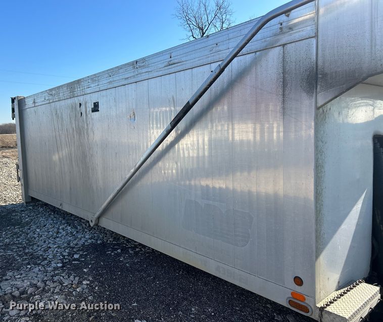 image for item ET6792 J&J dump bed